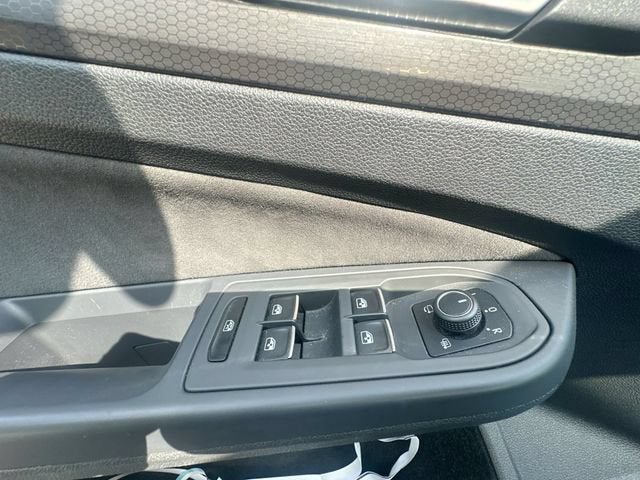 2024 Volkswagen Golf GTI S