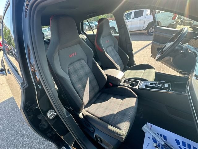 2024 Volkswagen Golf GTI S