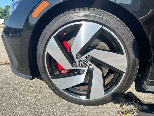 2024 Volkswagen Golf GTI S