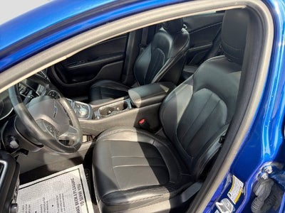 2015 Chrysler 200 C