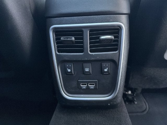 2022 Chrysler 300 Touring