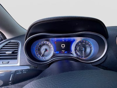 2022 Chrysler 300 Touring
