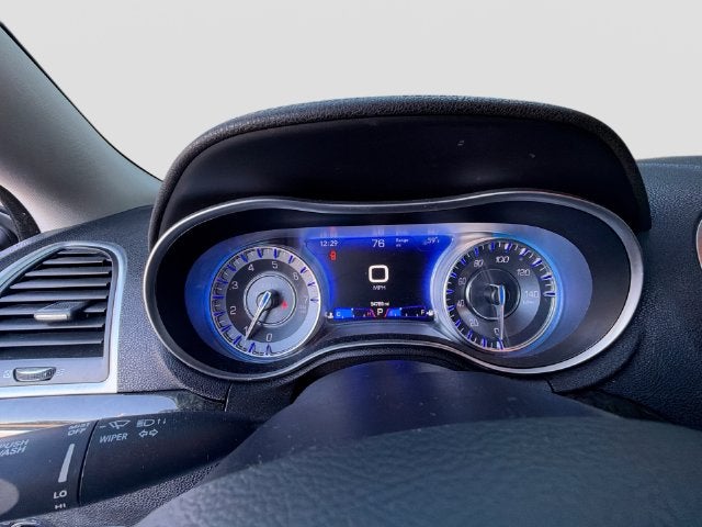 2022 Chrysler 300 Touring