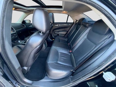 2022 Chrysler 300 Touring