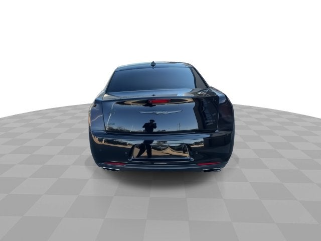 2022 Chrysler 300 Touring