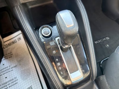 2020 Nissan Kicks SR